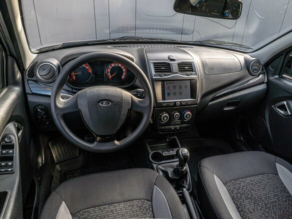 2025 Lada (ВАЗ) Granta Cross I Рестайлинг, серебристый, 1099000 рублей - вид 5