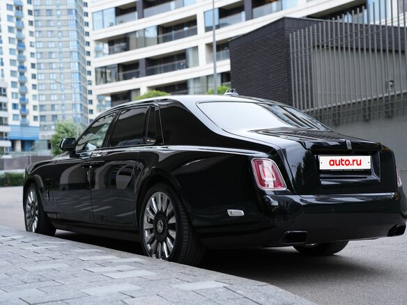 2021 Rolls-Royce Phantom VIII (Series I), чёрный, 49000000 рублей - вид 7
