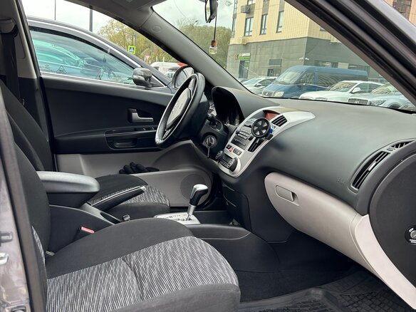 2009 Kia Ceed I, серый, 660000 рублей - вид 5