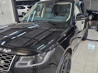 2019 Land Rover Range Rover IV Рестайлинг, чёрный, 7550000 рублей, вид 3
