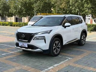 2023 Nissan X-Trail IV, белый, 3120000 рублей, вид 1