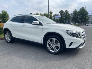2016 Mercedes-Benz GLA 250 I (X156), белый, 1900000 рублей, вид 3
