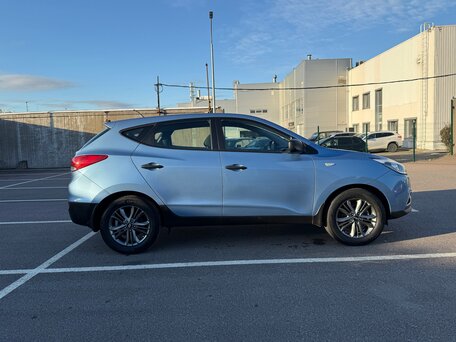 2015 Hyundai ix35 I Рестайлинг, голубой, 1850000 рублей, вид 4
