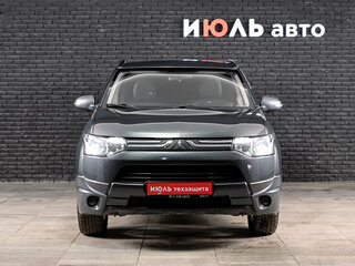 2013 Mitsubishi Outlander III, серый, 1440000 рублей, вид 2