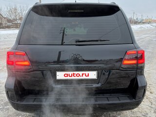 2014 Toyota Land Cruiser 200 Series Рестайлинг 1, чёрный, 3550000 рублей, вид 4