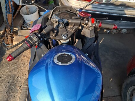 2025 Yamaha YZF-R3, синий, 250000 рублей, вид 2