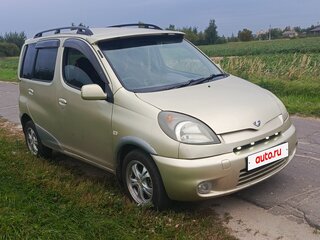 2001 Toyota FunCargo, золотистый, 400000 рублей, вид 2