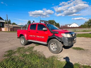 2013 Toyota Hilux Arctic Trucks AT35 VII Рестайлинг, красный, 1800000 рублей, вид 5