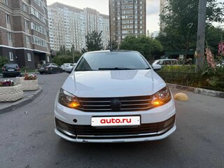 2015 Volkswagen Polo V Рестайлинг, белый, 550000 рублей, вид 3