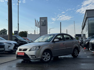 2011 Kia Rio II Рестайлинг, серебристый, 419000 рублей, вид 3