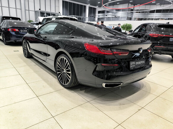 2019 BMW 8 серии 840d xDrive II (G14/G15/G16), чёрный, 6050000 рублей - вид 6