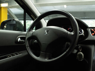 2011 Peugeot 3008 I, чёрный, 949000 рублей, вид 5