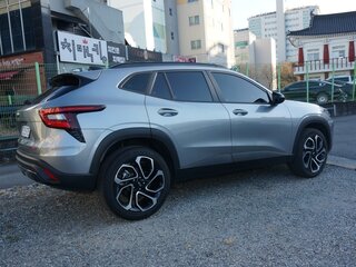 2023 Chevrolet Trax II, серый, 1970000 рублей, вид 4