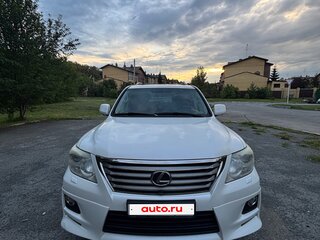 2011 Lexus LX 570 III, белый, 4500000 рублей, вид 1
