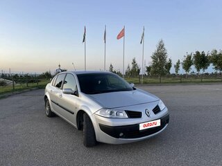 2006 Renault Megane II Рестайлинг, серебристый, 425000 рублей, вид 4