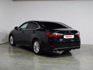 2016 Lexus ES 350 VI Рестайлинг, чёрный, 2980000 рублей, вид 4