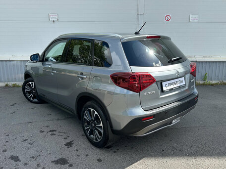 2021 Suzuki Vitara II Рестайлинг, серый, 2125000 рублей, вид 4