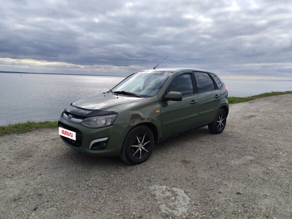 2013 Lada (ВАЗ) Kalina II, зелёный, 300000 рублей