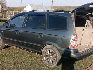 2006 Hyundai Trajet I Рестайлинг, серый, 480000 рублей, вид 3