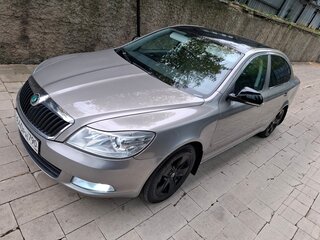 2011 Skoda Octavia II (A5) Рестайлинг, серый, 950000 рублей, вид 1