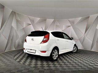 2011 Hyundai Solaris I, серый, 545000 рублей, вид 2