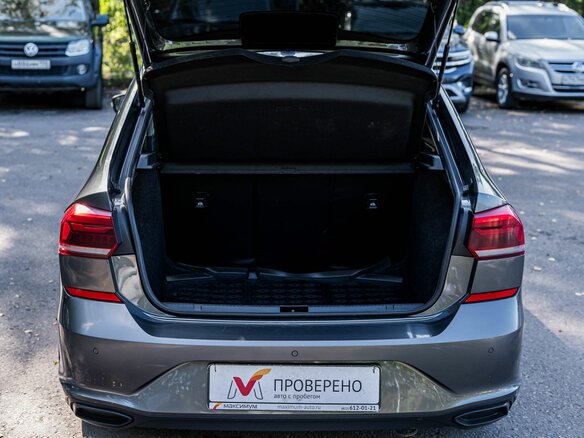 2020 Volkswagen Polo VI, серый, 1165000 рублей - вид 13