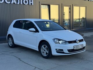 2014 Volkswagen Golf VII, белый, 950000 рублей, вид 3