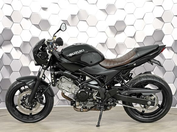 2020 Suzuki SV 650, чёрный, 575000 рублей - вид 3
