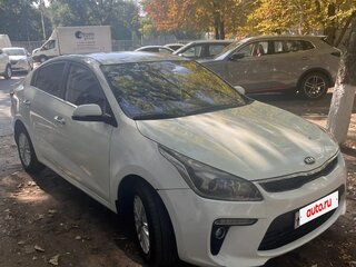 2018 Kia Rio IV, белый, 1150000 рублей, вид 4