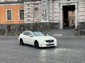 2011 Infiniti G G37 IV, белый - вид 2