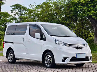 2018 Nissan NV200, белый, 850000 рублей, вид 3