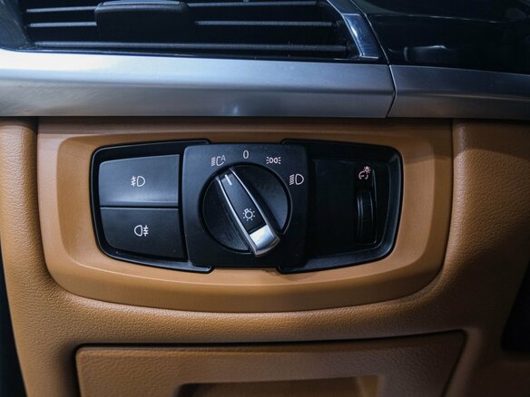 2018 BMW X6 30d II (F16), коричневый, 4599000 рублей - вид 26