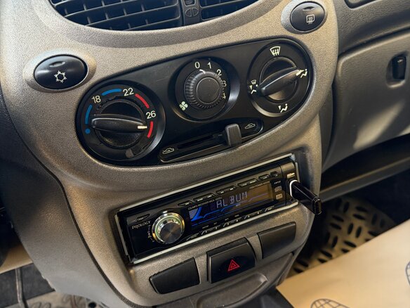 2011 Lada (ВАЗ) Kalina Sport I, жёлтый, 349000 рублей - вид 18