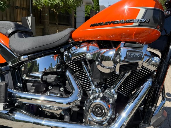 2023 Harley-Davidson Breakout, оранжевый, 2190000 рублей - вид 5