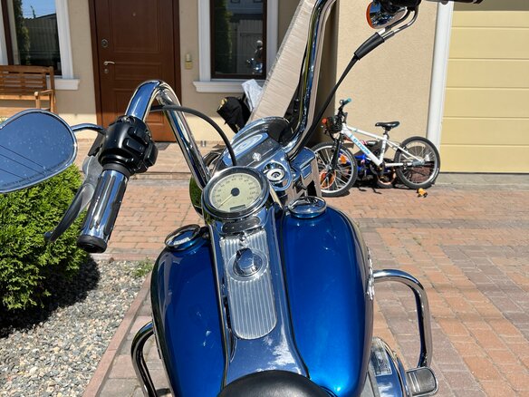 2005 Harley-Davidson Road King, синий, 750000 рублей - вид 8