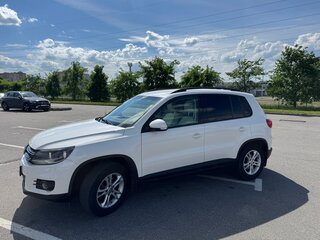 2011 Volkswagen Tiguan I Рестайлинг, белый, 1070000 рублей, вид 2