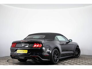 2021 Ford Mustang VI Рестайлинг, чёрный, 3679000 рублей, вид 4