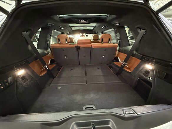 2023 BMW X7 40i I (G07) Рестайлинг, белый, 15490000 рублей - вид 19