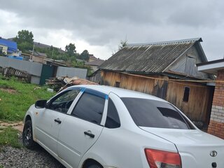 2013 Lada (ВАЗ) Granta I, белый, 210000 рублей, вид 3