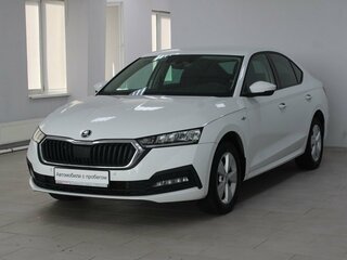 2021 Skoda Octavia IV (A8), белый, 2269900 рублей, вид 3