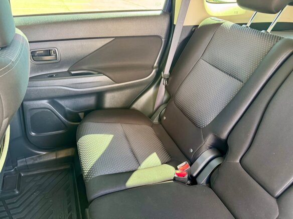 2018 Mitsubishi Outlander III Рестайлинг 3, синий, 1890000 рублей - вид 11