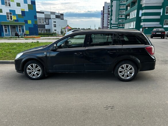 2011 Opel Astra H Рестайлинг, чёрный - вид 9