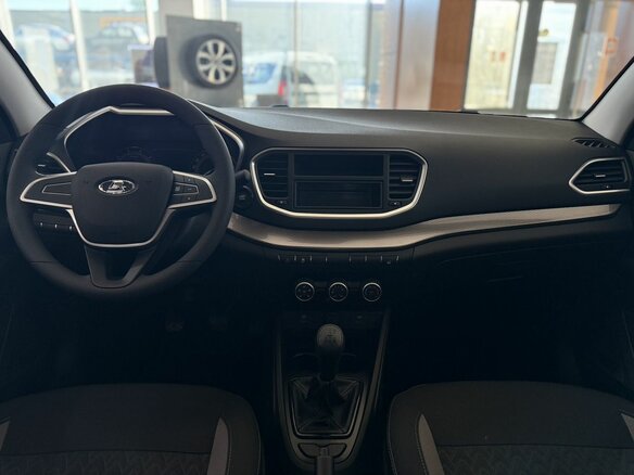 2026 Lada (ВАЗ) Vesta I Рестайлинг (NG), белый, 1581000 рублей - вид 9