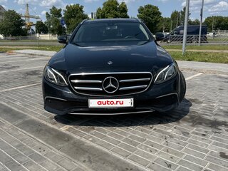 2019 Mercedes-Benz E-Класс 200 d V (W213, S213, C238), чёрный, 2195136 рублей, вид 2