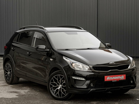 2018 Kia Rio X-Line IV, чёрный, 1580000 рублей - вид 3