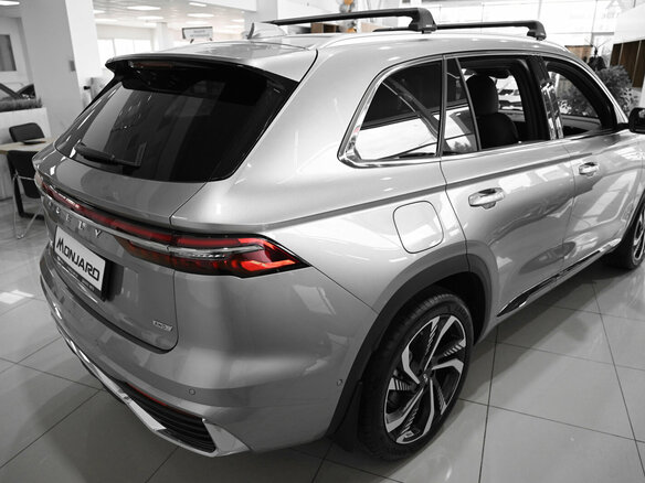 2026 Geely Monjaro I, серебристый, 4954990 рублей - вид 9