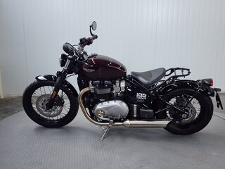 2018 Triumph Bonneville Bobber, коричневый, 1079000 рублей, вид 5