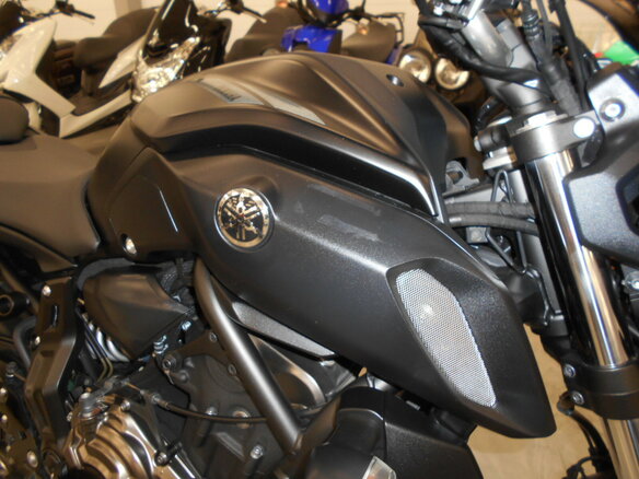 2018 Yamaha MT-07 (FZ-07), чёрный, 710000 рублей - вид 13