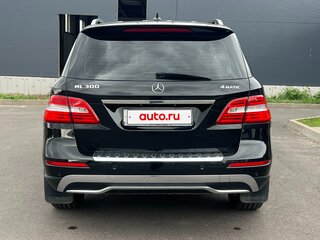 2014 Mercedes-Benz M-Класс 300 III (W166), чёрный, 2499999 рублей, вид 5