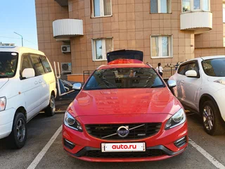 2014 Volvo V60 I Рестайлинг, красный, 1300000 рублей, вид 3